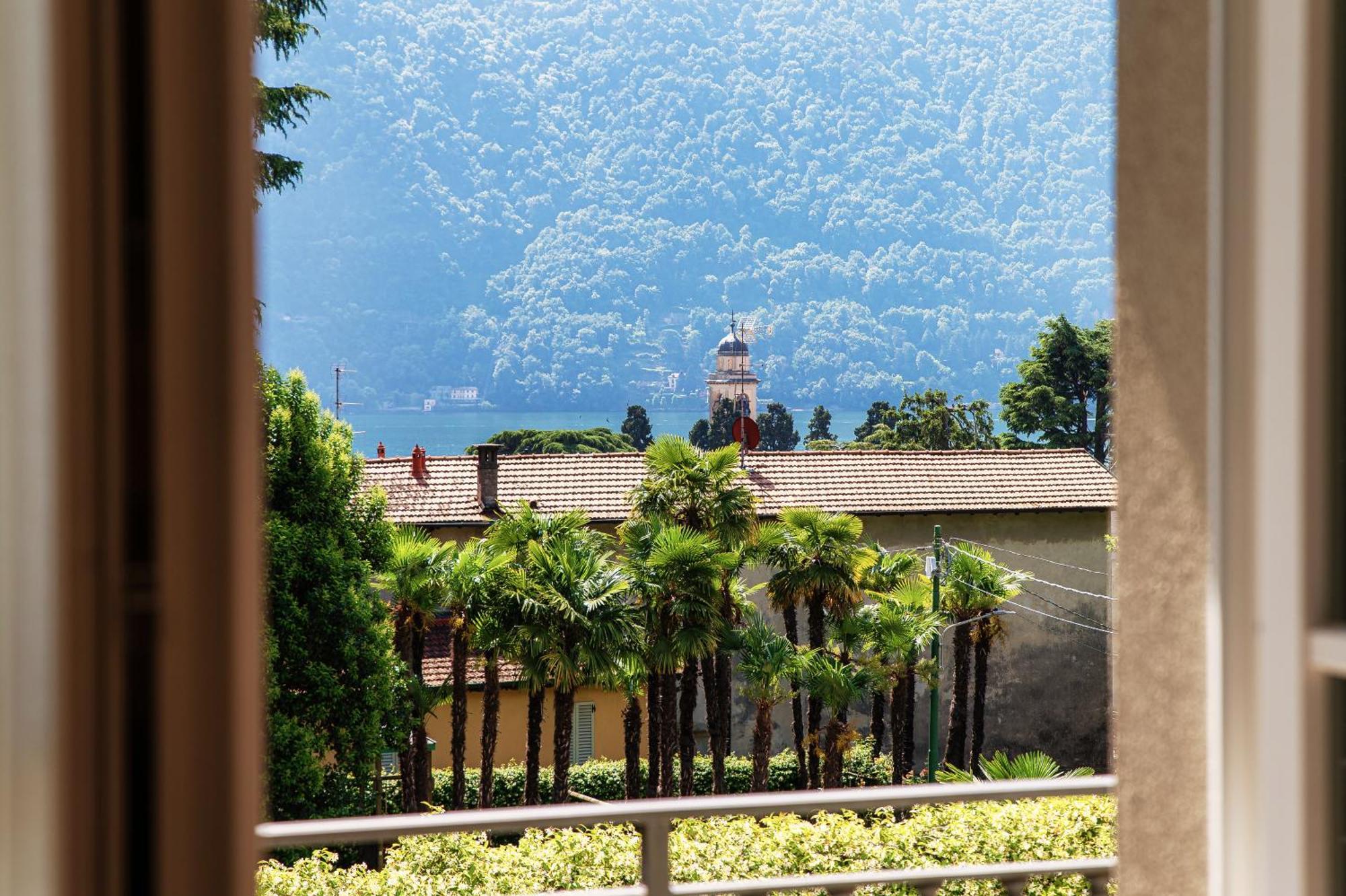 Hotel Ristorante La Vignetta Cernobbio Exterior photo